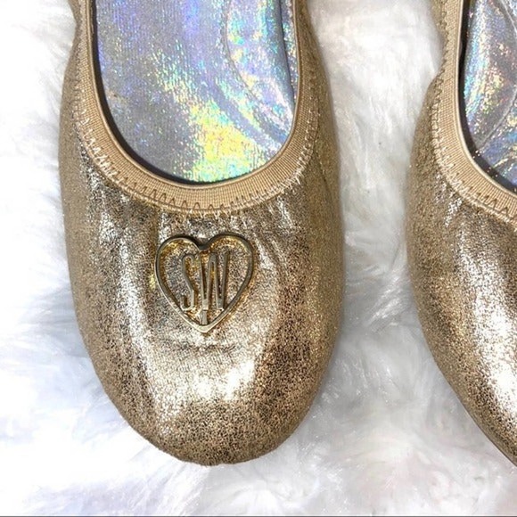 Stuart Weitzman Rose Ballet Gold Flats 5 ~ - Picture 8 of 8
